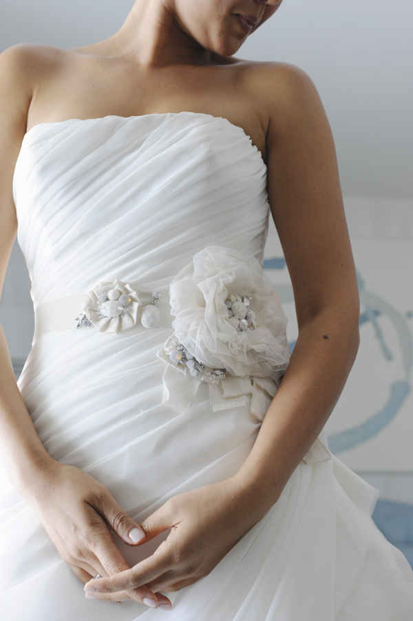 travel-theme-wedding-at-the-smog-shoppe