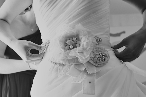 travel-theme-wedding-at-the-smog-shoppe