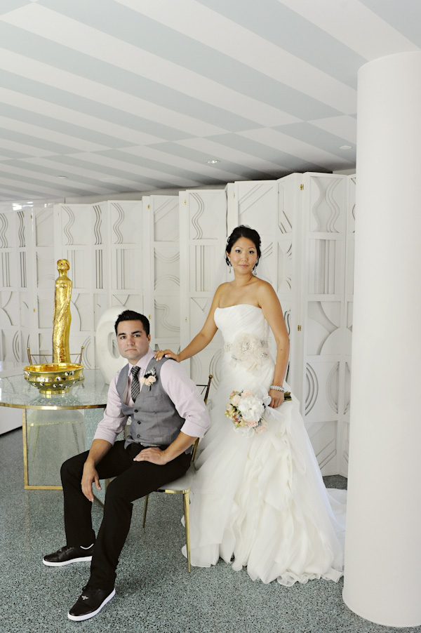 travel-theme-wedding-at-the-smog-shoppe