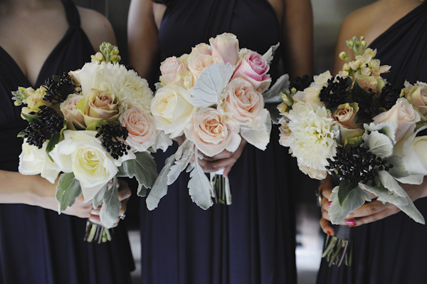 travel-theme-wedding-at-the-smog-shoppe