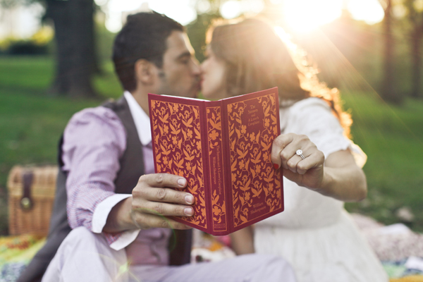 vintage-engagement-photo-session