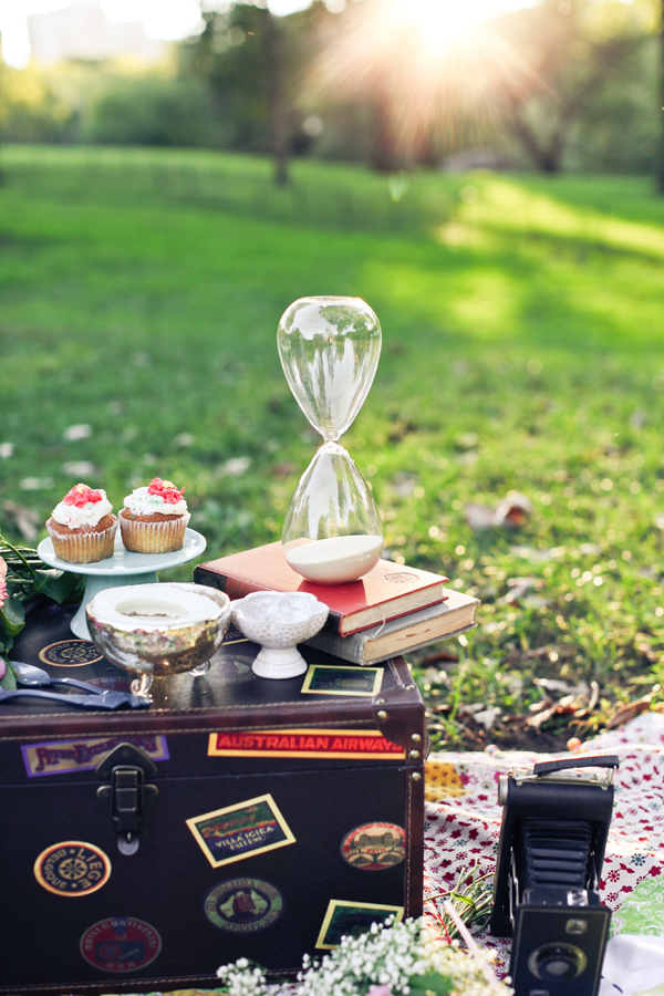 vintage-engagement-photo-session
