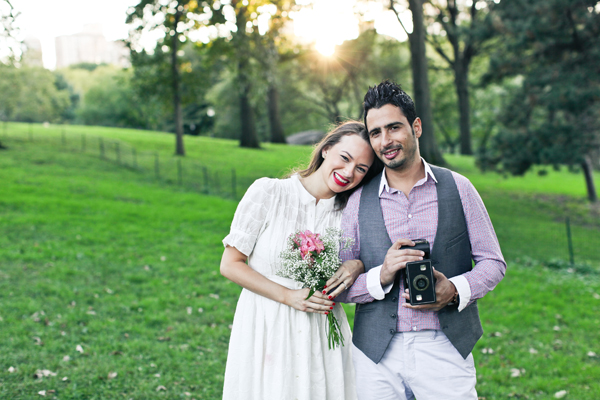 vintage-engagement-photo-session