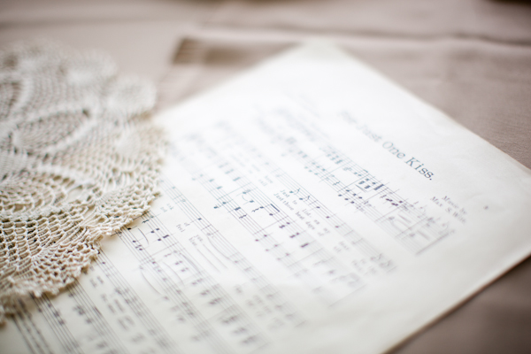 vintage-inspired-wedding