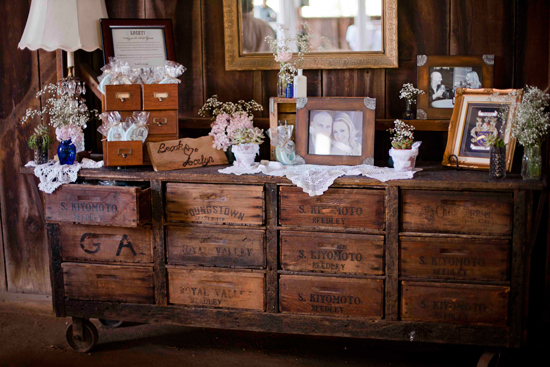 glamorous-barn-wedding
