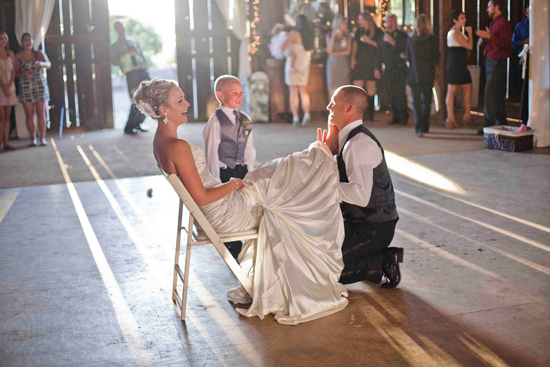 glamorous-barn-wedding