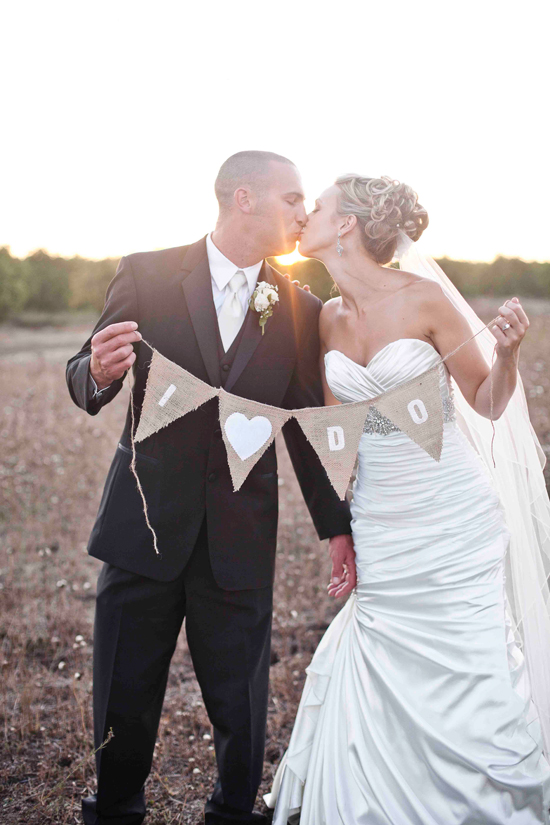 glamorous-barn-wedding