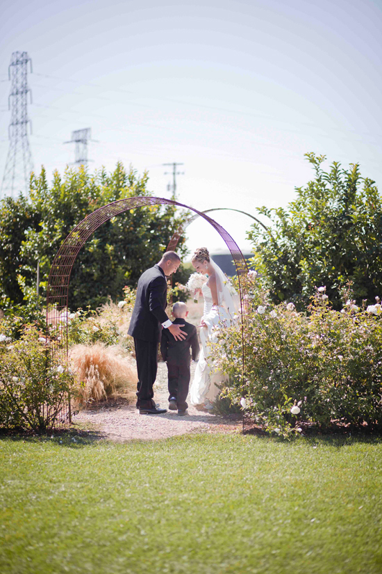 glamorous-barn-wedding
