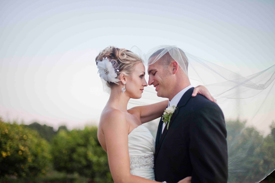 glamorous-barn-wedding