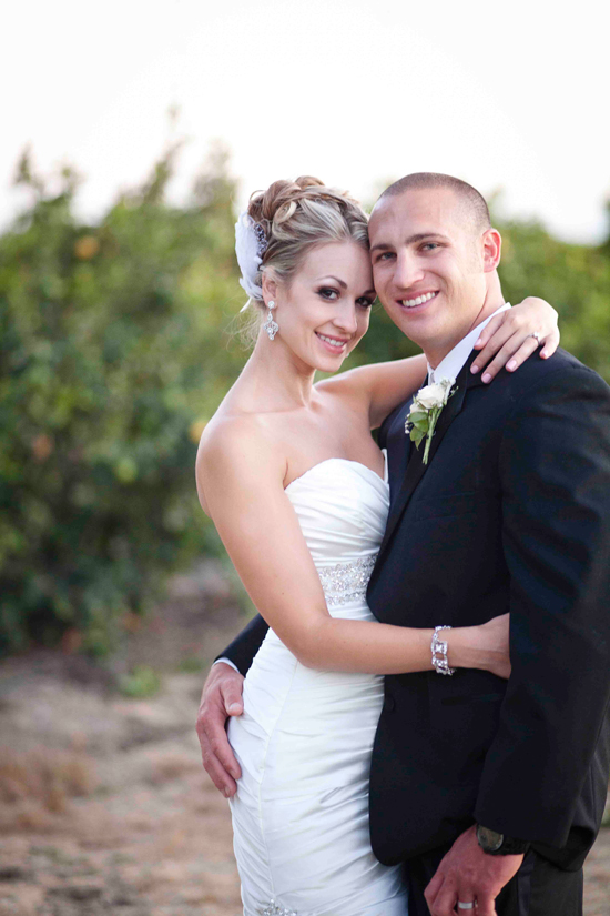 glamorous-barn-wedding