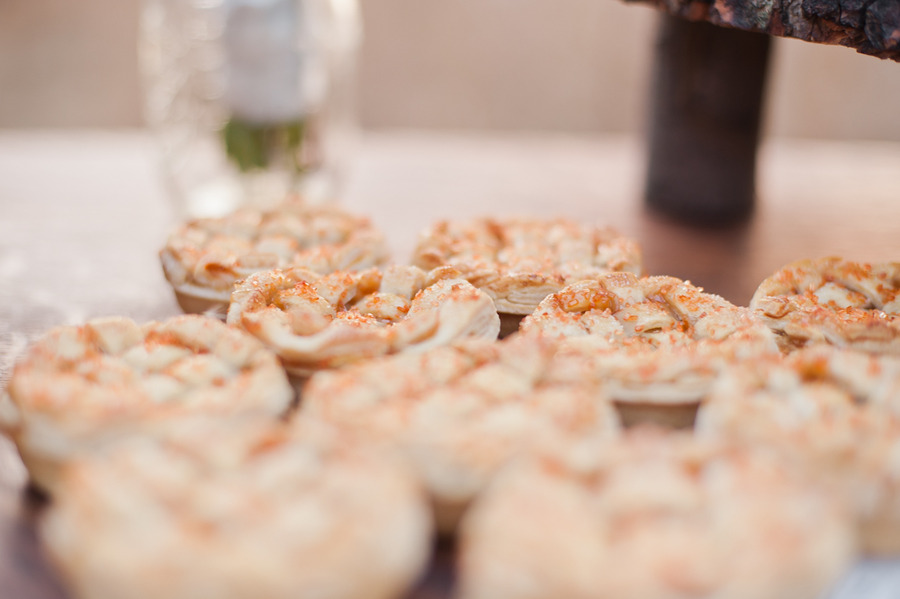 rustic-wedding-ideas-with-a-budget-in
