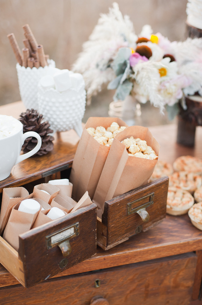 rustic-wedding-ideas-with-a-budget-in