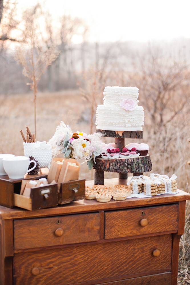 rustic-wedding-ideas-with-a-budget-in