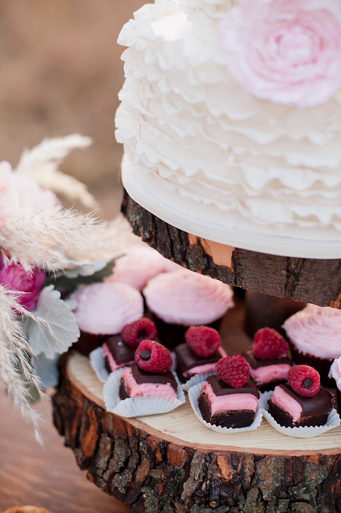 rustic-wedding-ideas-with-a-budget-in
