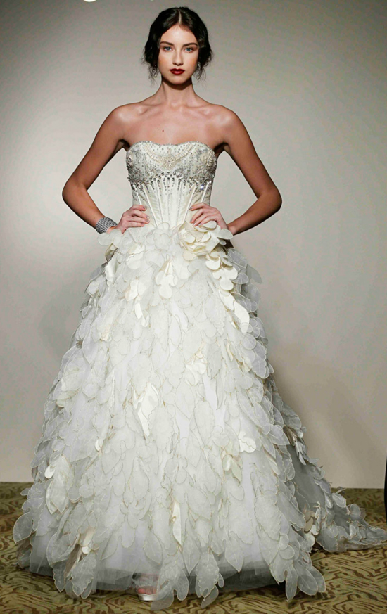 st.-pucchi-spring-2012-bridal