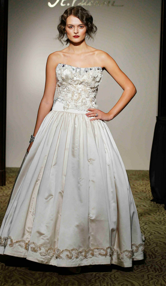 st.-pucchi-spring-2012-bridal
