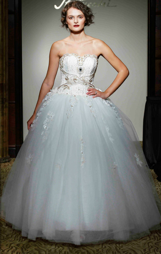 st.-pucchi-spring-2012-bridal