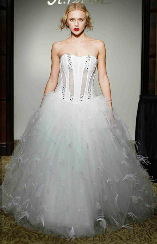 st.-pucchi-spring-2012-bridal