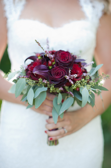 baby-blue-and-red-wedding-ideas
