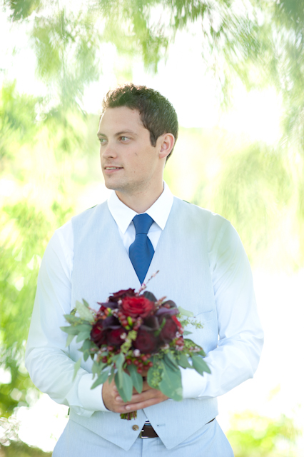 baby-blue-and-red-wedding-ideas