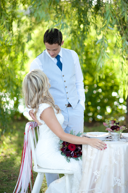 baby-blue-and-red-wedding-ideas