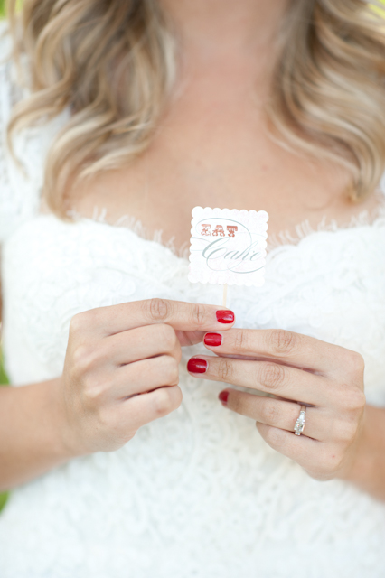 baby-blue-and-red-wedding-ideas