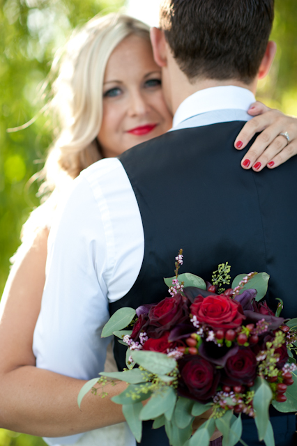 baby-blue-and-red-wedding-ideas