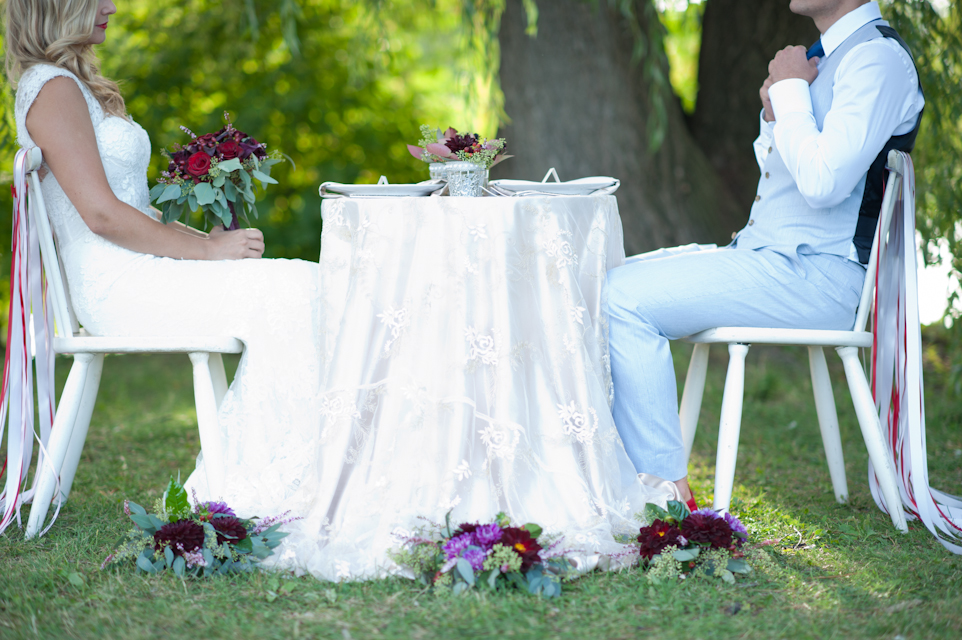 baby-blue-and-red-wedding-ideas
