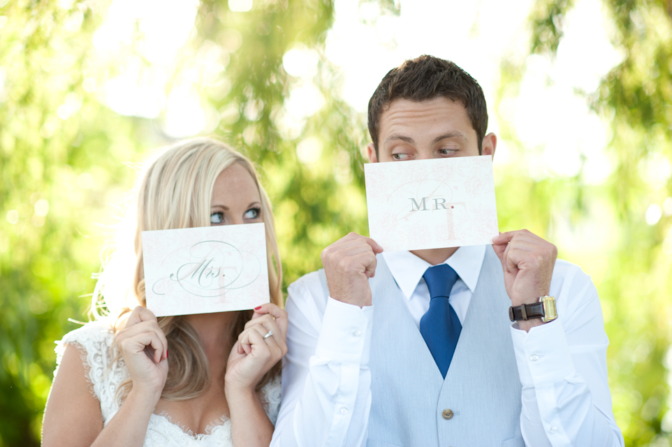 baby-blue-and-red-wedding-ideas