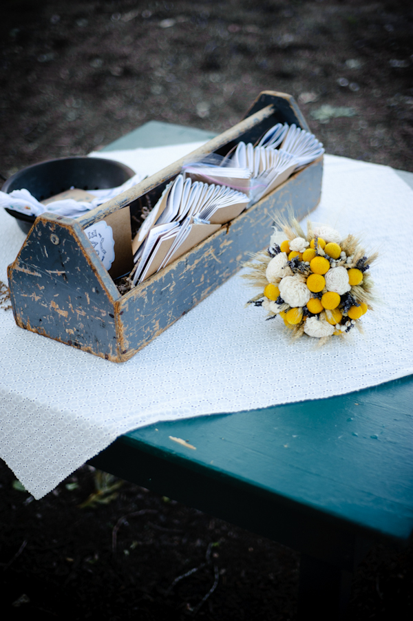crafty-camping-wedding