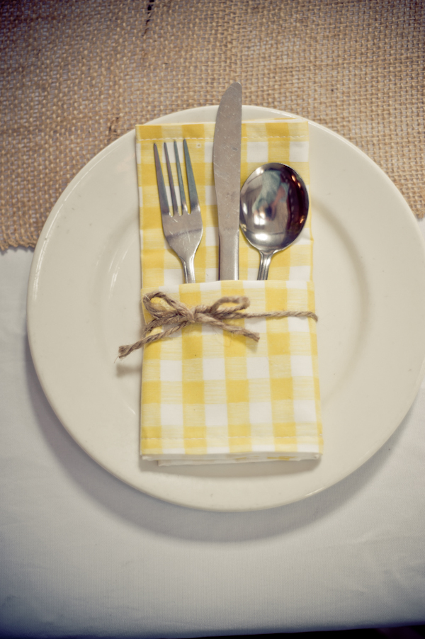 crafty-camping-wedding