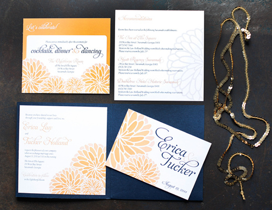 Elegant wedding invitation with floral design