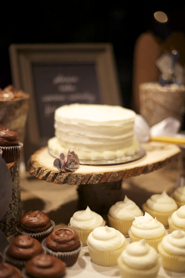 purple-and-green-classic-wedding