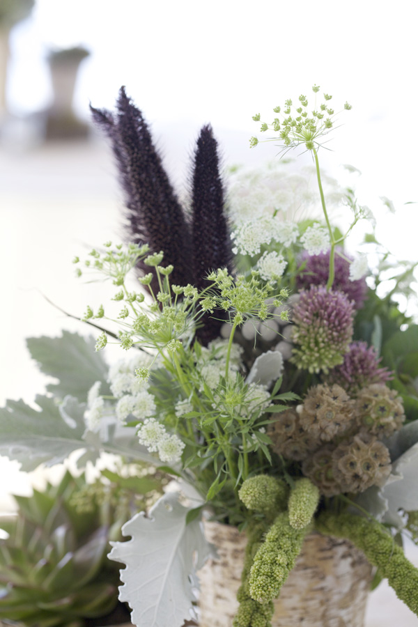 purple-and-green-classic-wedding
