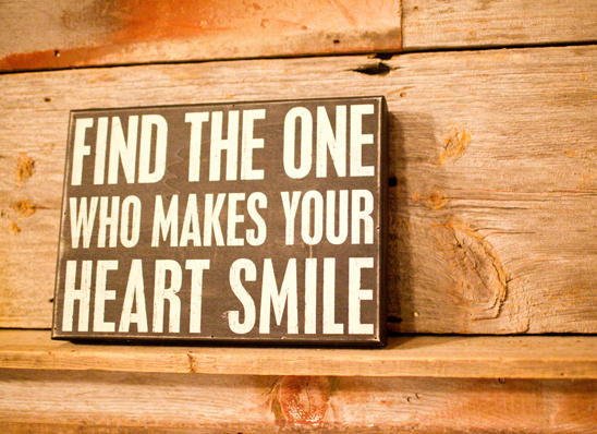 Motivational quote sign wooden heart smile