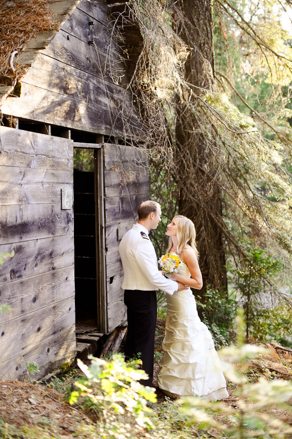 woodsy-rustic-wedding-in-paradise