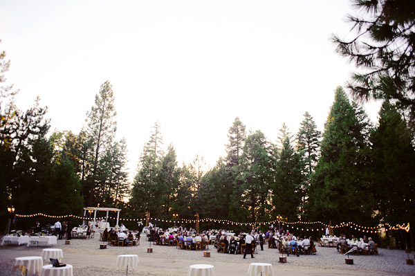woodsy-rustic-wedding-in-paradise