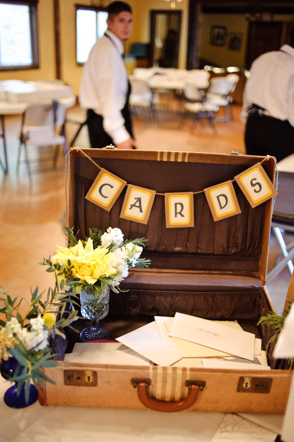 woodsy-rustic-wedding-in-paradise