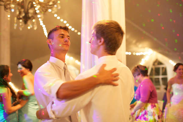 budget-friendly-vintage-whimsy-wedding