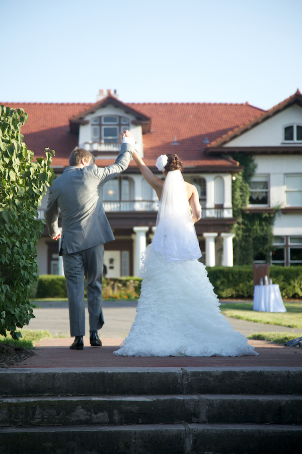 budget-friendly-vintage-whimsy-wedding