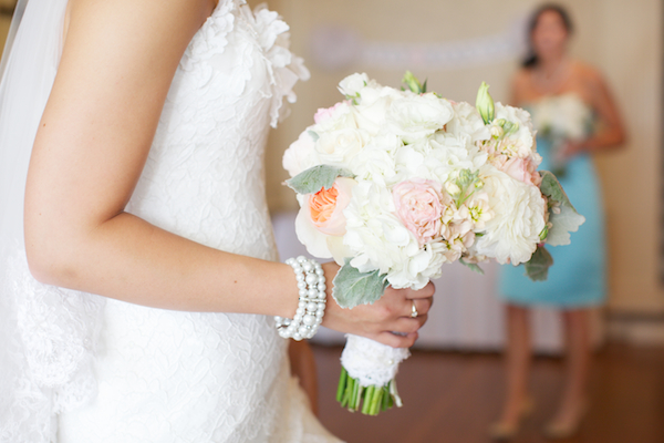 budget-friendly-vintage-whimsy-wedding
