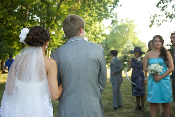 budget-friendly-vintage-whimsy-wedding