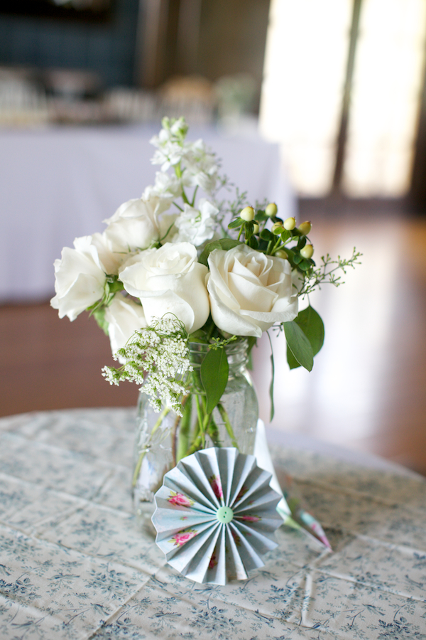 budget-friendly-vintage-whimsy-wedding