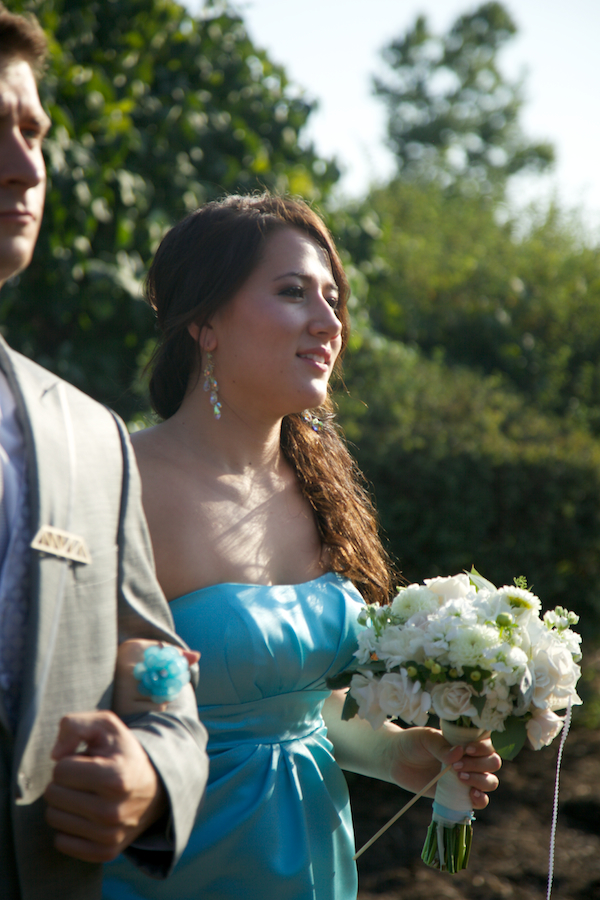 budget-friendly-vintage-whimsy-wedding