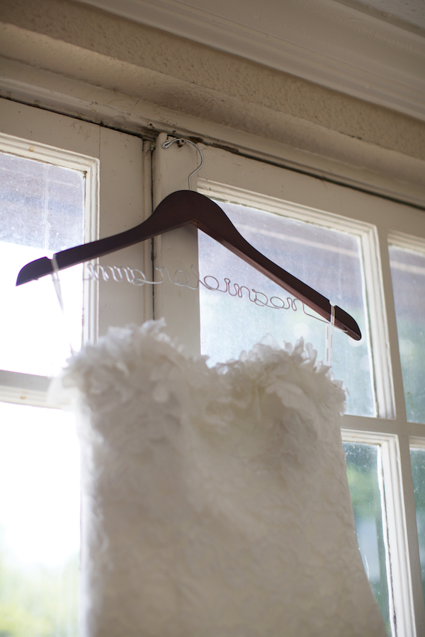 budget-friendly-vintage-whimsy-wedding