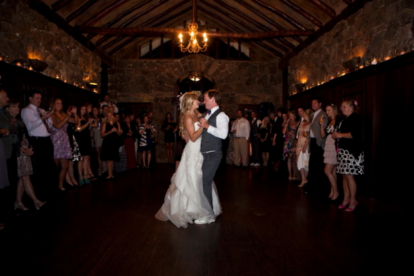 purple-vintage-wedding-ideas