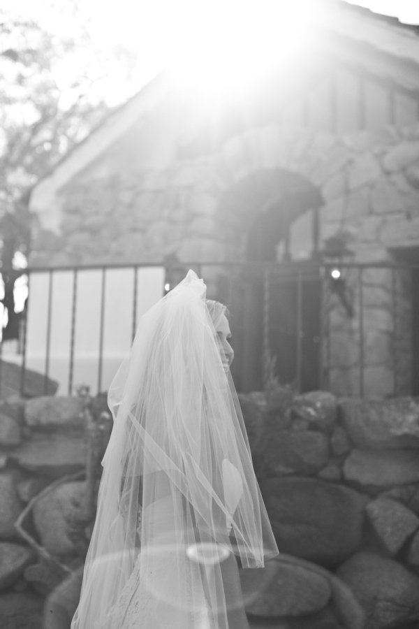 purple-vintage-wedding-ideas