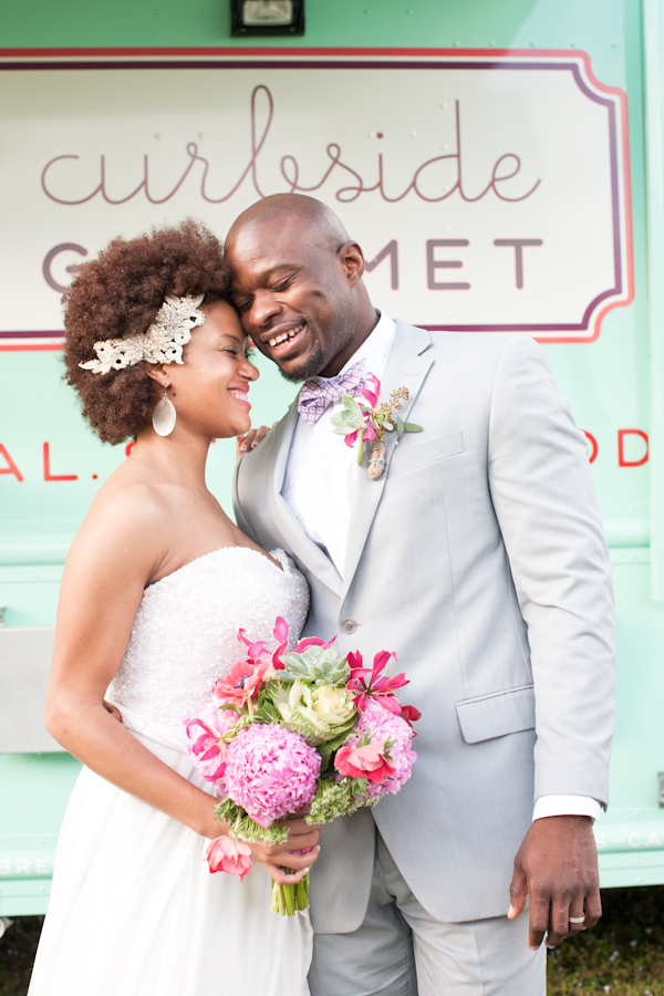 bohemian-food-truck-wedding