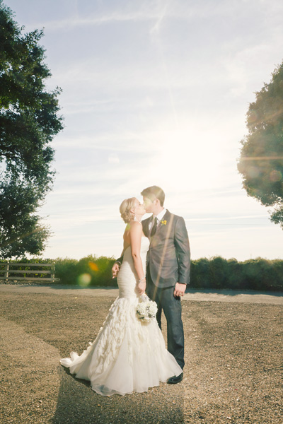 navy-blue-and-yellow-homemade-wedding