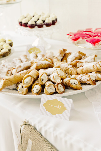 navy-blue-and-yellow-homemade-wedding